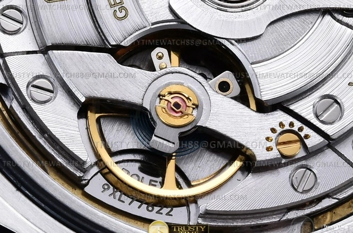 0728 YachtMaster 226659 42mm SS RU FE Clean VR WaterResistant 1093